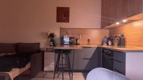 Snapshot of peaceful_oblivion chatting on 09-30-25, 06:57 Sandra Next Stream pm MSK 5 pm UTC1pm EDT online show from 09-30-25, 06:57