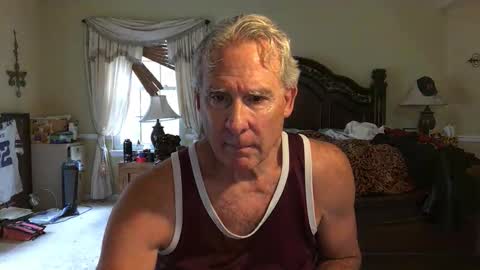 peacemakerone1 online show from 11-03-25, 09:16