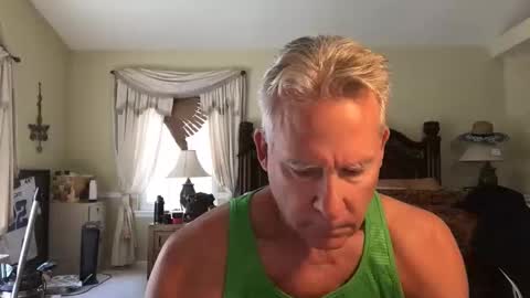 peacemakerone1 online show from 04-19-26, 05:12