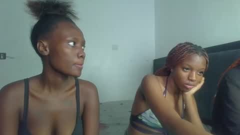 peach_ebonny online show from 05-31-26, 06:20