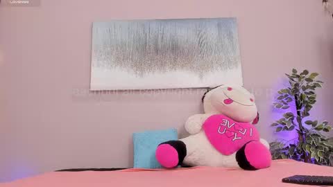 Briana online show from 11-23-25, 01:55