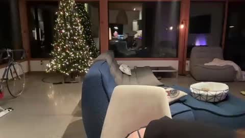 Effyyyyy online show from 12-13-24, 06:31