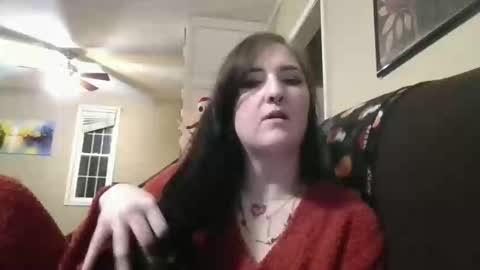 Snapshot of peachesxcreme chatting on 11-28-25, 01:19 peachesxcreme online show from 11-28-25, 01:19