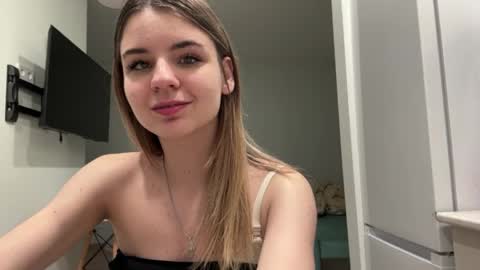 Peachy online show from 04-08-26, 06:08