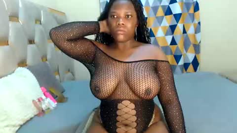 Snapshot of peachygirl255 chatting on 06-21-26, 01:52 Peachy online show from 06-21-26, 01:52