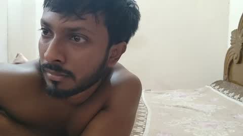 Peachy Arhaan online show from 06-25-26, 06:29