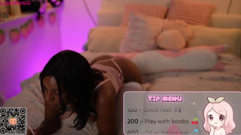 Snapshot of peachypeachgirl chatting on 05-13-26, 04:37 peachypeachgirl online show from 05-13-26, 04:37