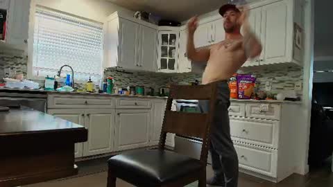 peaked_pleasures online show from 06-17-26, 01:52