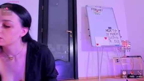 Snapshot of peanaughty chatting on 03-02-26, 01:29 Kate online show from 03-02-26, 01:29