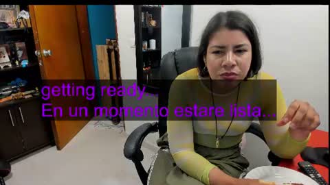 Snapshot of peanut_tangerine chatting on 07-09-26, 11:31 Tangerine Penaut online show from 07-09-26, 11:31