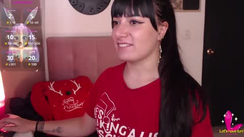 Pearl online show from 12-24-24, 06:17