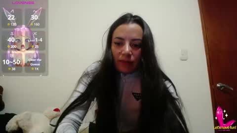 Pearl online show from 02-26-25, 03:10