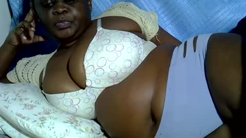Snapshot of pearl_33 chatting on 06-04-26, 06:36 Keci online show from 06-04-26, 06:36