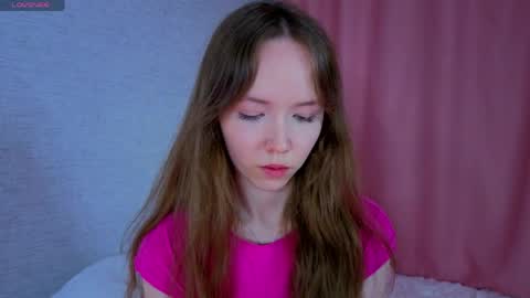 Snapshot of pearly_peach_ chatting on 05-30-26, 06:05 pearly_peach_ online show from 05-30-26, 06:05