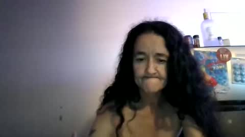 pebblezmeowkitty online show from 05-06-26, 02:19