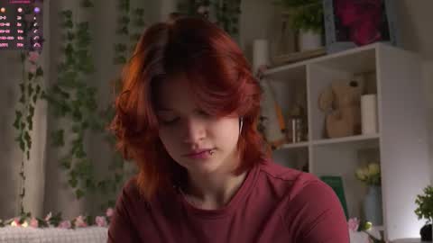 Lily online show from 11-21-25, 12:10