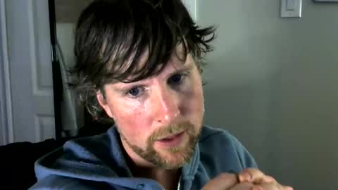 Snapshot of pecas90 chatting on 11-28-25, 01:41 pecas90 online show from 11-28-25, 01:41