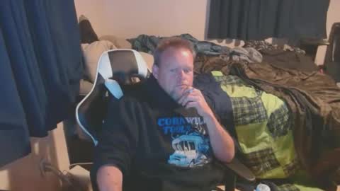 Snapshot of pecker40 chatting on 12-02-24, 04:31 pecker40 online show from 12-02-24, 04:31