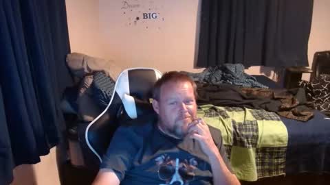 Snapshot of pecker40 chatting on 12-26-24, 04:10 pecker40 online show from 12-26-24, 04:10