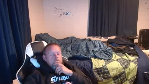 Snapshot of pecker40 chatting on 01-16-25, 11:59 pecker40 online show from 01-16-25, 11:59