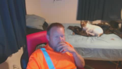 Snapshot of pecker40 chatting on 10-11-25, 02:55 pecker40 online show from 10-11-25, 02:55