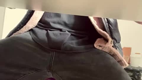 Snapshot of pedroserrano2000 chatting on 03-16-26, 10:08 PedrOO OO online show from 03-16-26, 10:08