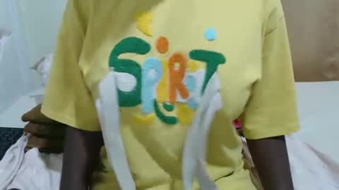 Barbie online show from 10-14-25, 04:02