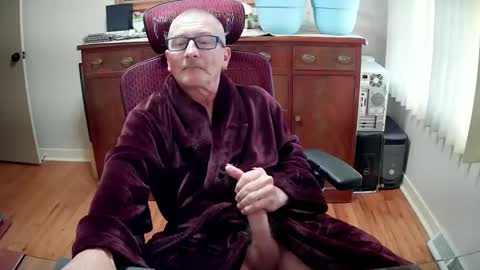 peepingmale online show from 12-23-24, 01:13