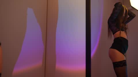 Pelagy Show time 2-10 pm Dubai time zone online show from 12-12-24, 06:10