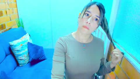 Penelope online show from 01-11-25, 06:12