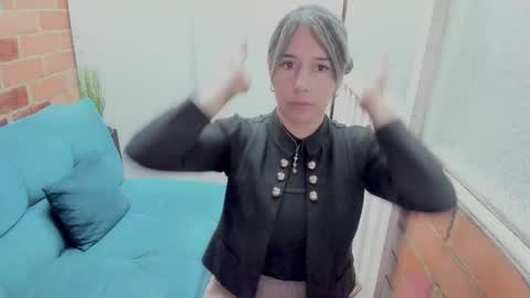 Penelope online show from 01-17-26, 07:28