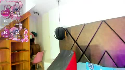 Snapshot of penelopeguzman__ chatting on 05-27-26, 07:11 Sweet Penelope online show from 05-27-26, 07:11