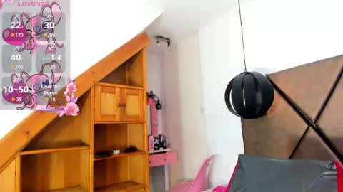 Snapshot of penelopeguzman__ chatting on 07-17-26, 06:02 Sweet Penelope online show from 07-17-26, 06:02