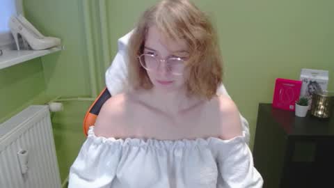 Penny online show from 12-18-25, 07:36