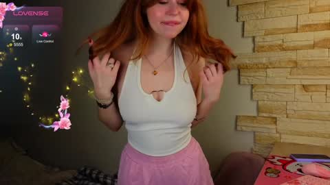 Snapshot of penny_staar chatting on 01-21-25, 06:11 Penny staar online show from 01-21-25, 06:11