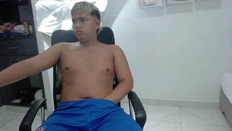 Snapshot of percibal_junior1 chatting on 01-31-25, 06:35 percibal_junior1 online show from 01-31-25, 06:35