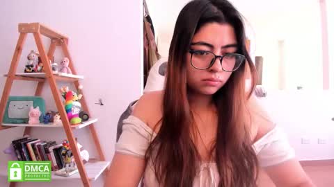 Sarah Ana Banana online show from 03-05-26, 04:03