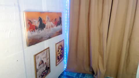 Snapshot of perfect_angel69 chatting on 12-03-24, 04:58 call me angel online show from 12-03-24, 04:58