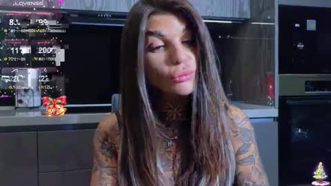 Anna online show from 12-30-24, 07:21