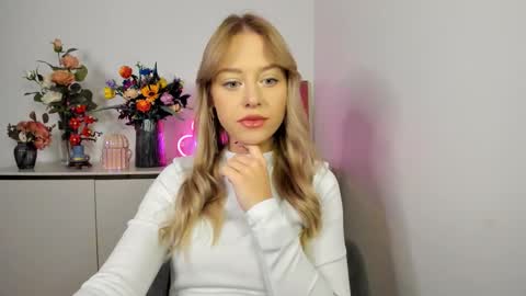 Cindy online show from 11-04-25, 06:23