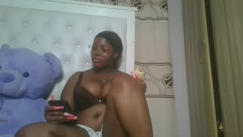 Snapshot of periwinkle20 chatting on 02-13-26, 06:15 Taurus online show from 02-13-26, 06:15