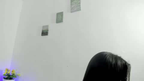 Snapshot of perla_mistc chatting on 04-30-26, 05:19 Perla mistc online show from 04-30-26, 05:19