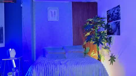 Snapshot of perlaa_moon_ chatting on 06-14-26, 03:58 PERLA online show from 06-14-26, 03:58