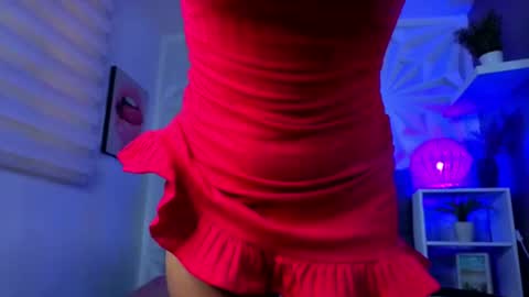 Snapshot of perlaa_moon_ chatting on 06-23-26, 03:32 PERLA online show from 06-23-26, 03:32
