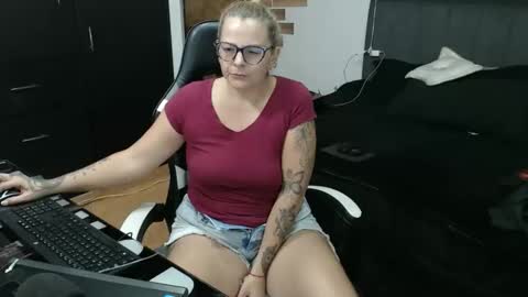 goloza online show from 03-04-26, 02:17