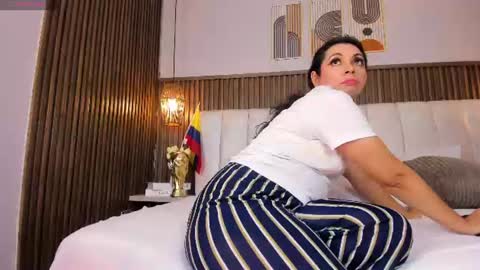 Snapshot of perlapreciosa chatting on 07-07-26, 04:04 PerlaPreciosa online show from 07-07-26, 04:04
