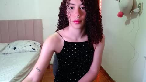 Snapshot of perlaweb_09 chatting on 11-13-25, 07:57 perlaweb_09 online show from 11-13-25, 07:57