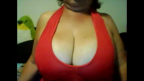 perlita070822 online show from 12-12-24, 04:15