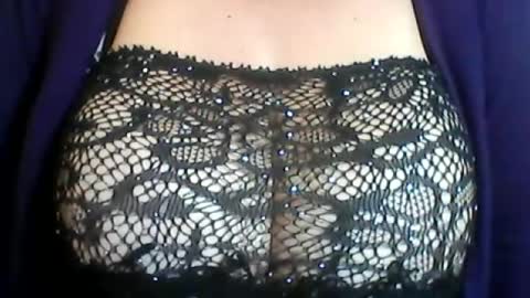 perlita070822 online show from 06-14-26, 04:25