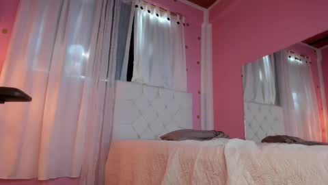 Snapshot of persefone_saira chatting on 02-03-26, 09:09 Marie online show from 02-03-26, 09:09